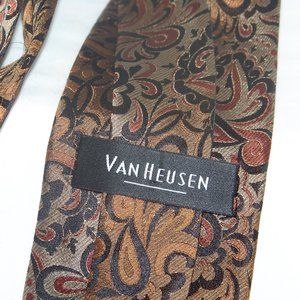 Van Heusen Black and Gold Paisley 59” Long Necktie